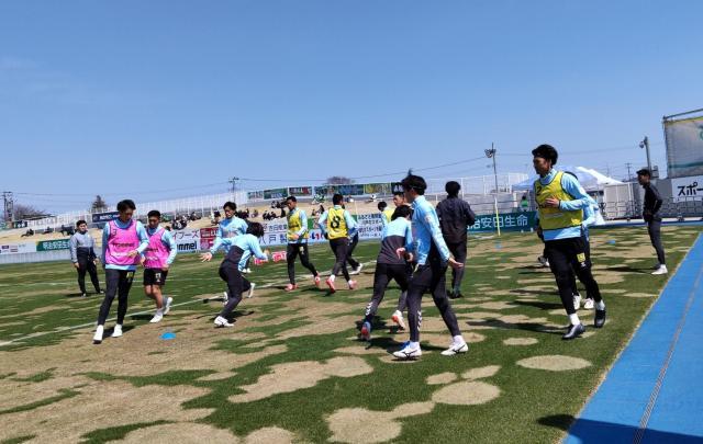 1650274697339001925.jpg 87.jpg